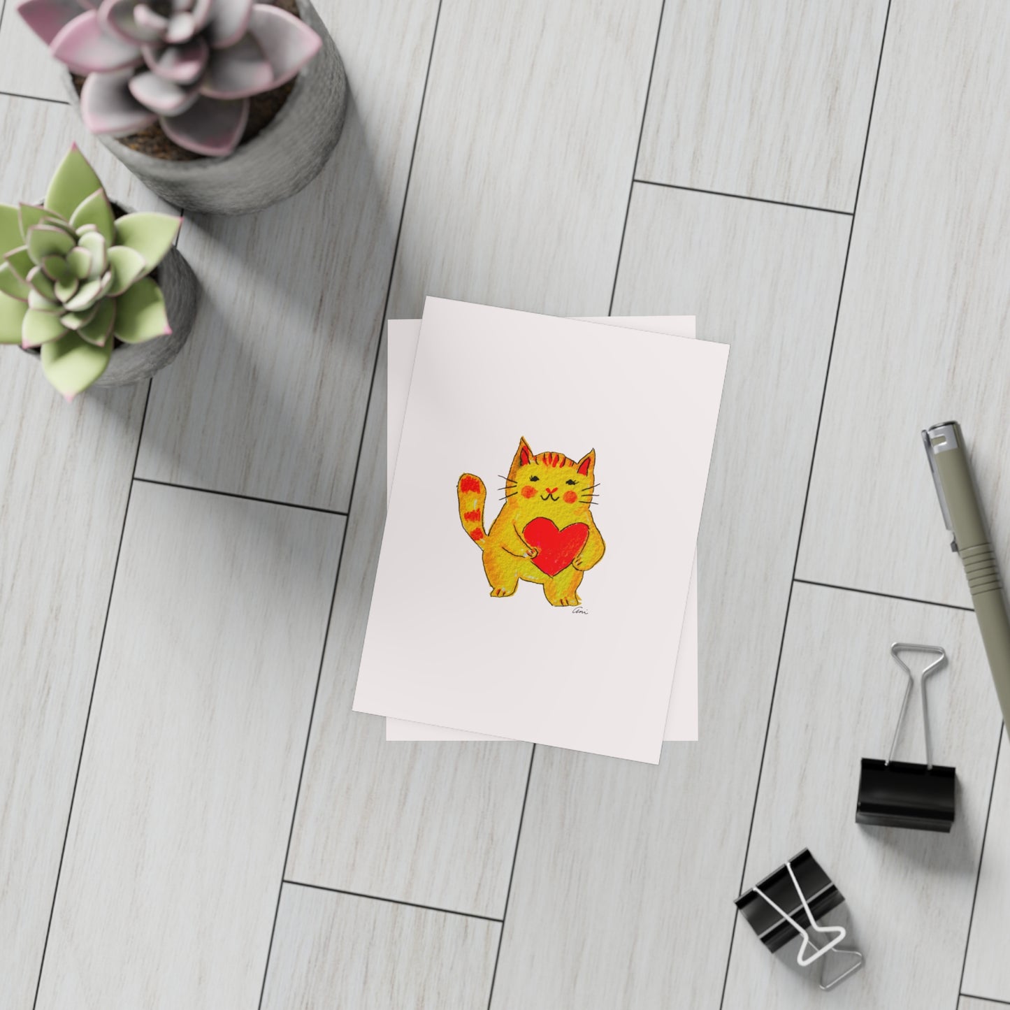 A Cat and a Heart Postcard Bundles with Envelopes